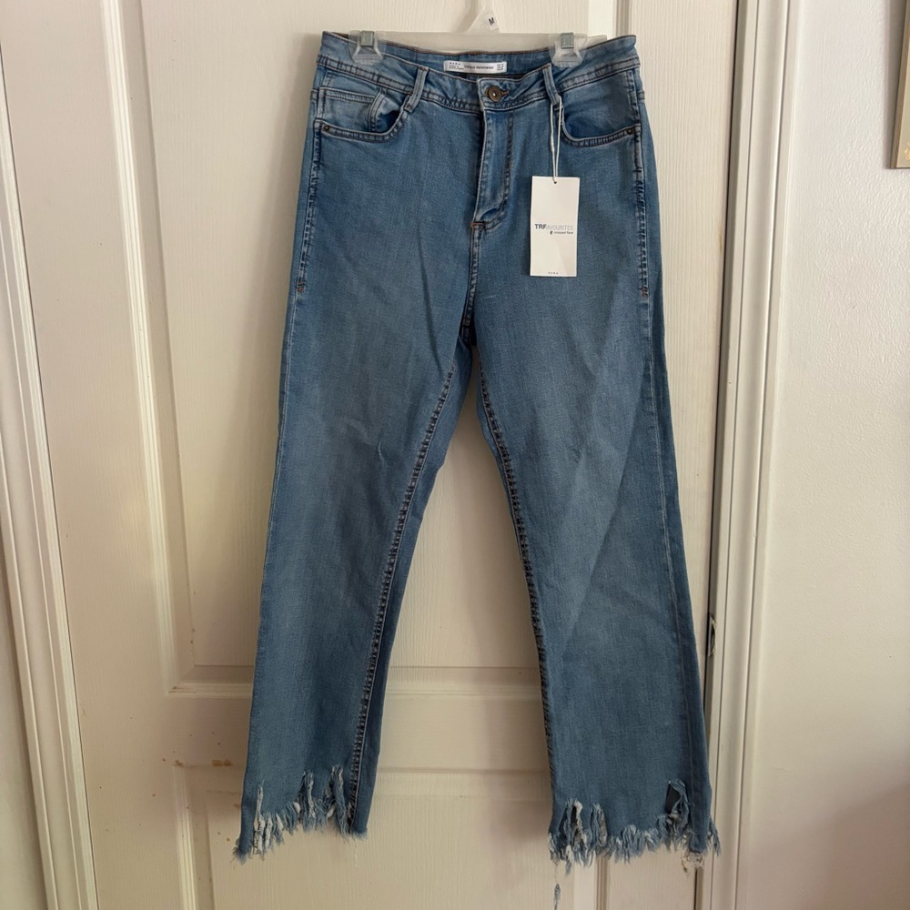NWT Zara Trafaluc Cropped Flare jeans
